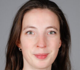 Agnès HALLOSSERIE